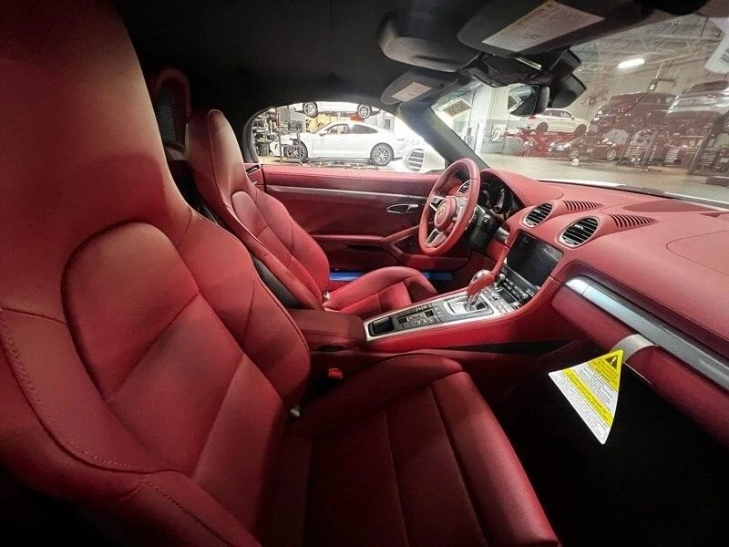 2024 Porsche 718 Boxster S - Image 9 of 12