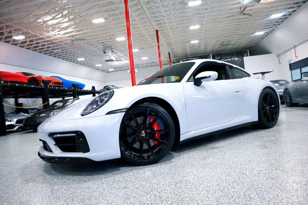 2024 Porsche - Image 8 of 12
