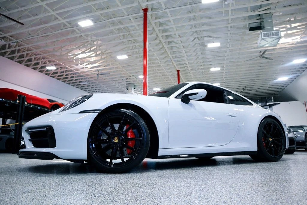 2024 Porsche 911 - Image 9 of 12