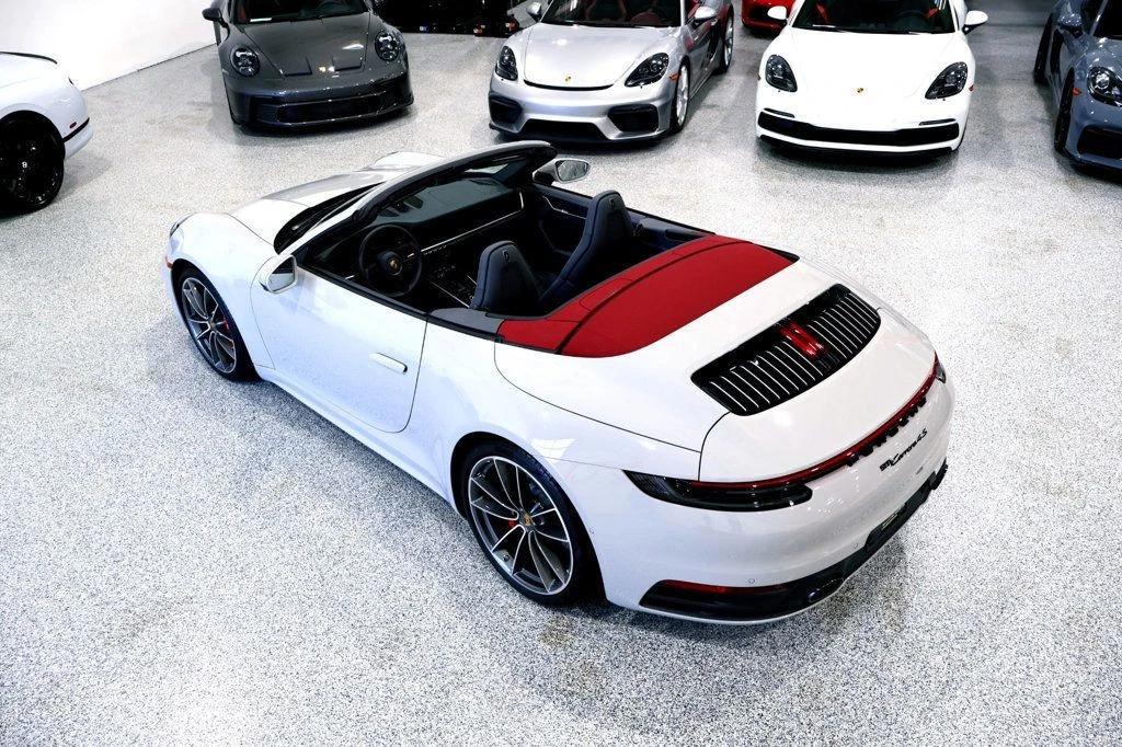 2024 Porsche 911 - Image 11 of 12