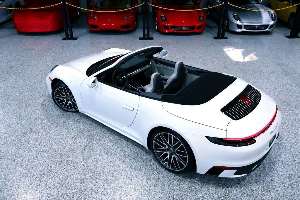2024 Porsche 992 Carrera 4S - Image 8 of 12