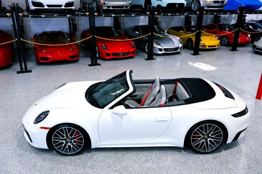 2024 Porsche - Image 6 of 12