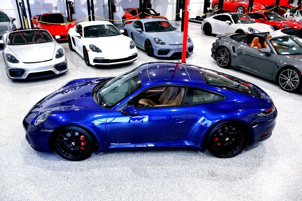 2024 Porsche 992 Carrera 4S - Image 7 of 12