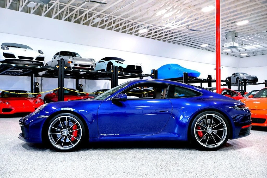 2024 Porsche - Image 2 of 12