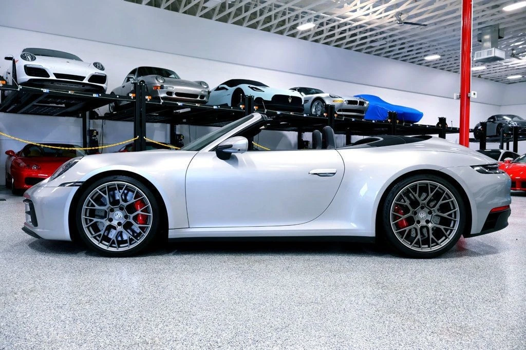 2024 Porsche - Image 2 of 12