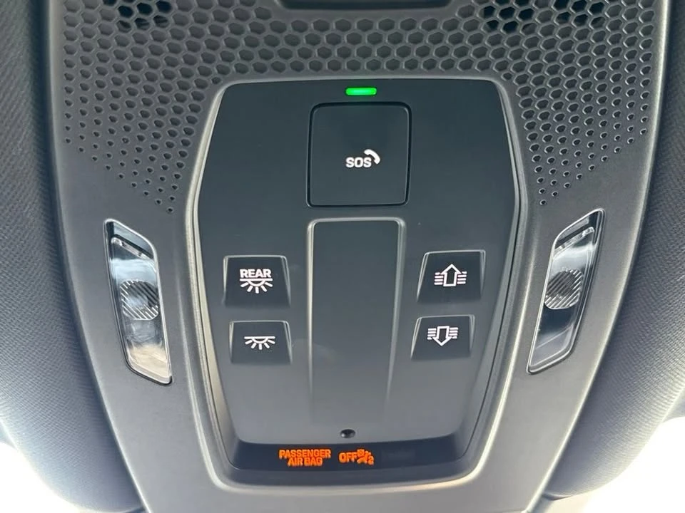 2024 Porsche 9Y0/9Y3 Cayenne - Image 16 of 20