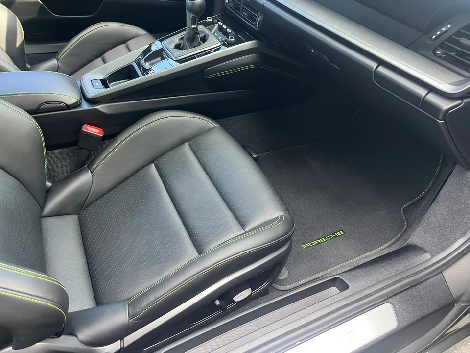 2024 Porsche 992 Carrera S - Image 9 of 24