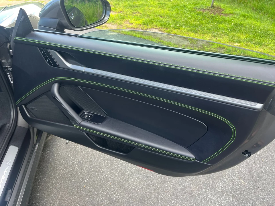 2024 Porsche 992 Carrera S - Image 11 of 24