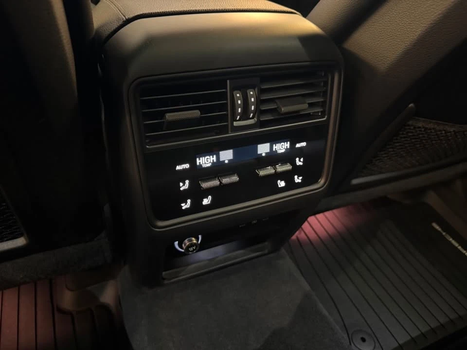 2024 Porsche 9Y0/9Y3 Cayenne - Image 18 of 19