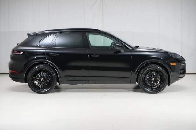2024 Porsche 9Y0/9Y3 Cayenne - Image 8 of 21