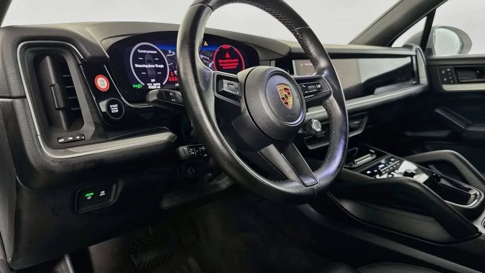 2024 Porsche 9Y0/9Y3 Cayenne - Image 17 of 20