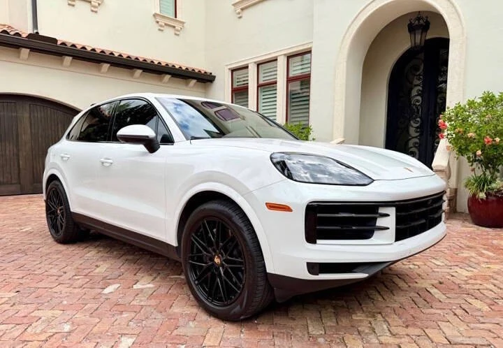 2024 Porsche 9Y0/9Y3 Cayenne - Image 10 of 31