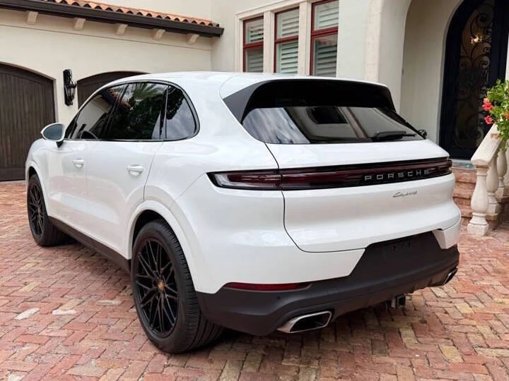 2024 Porsche 9Y0/9Y3 Cayenne - Image 6 of 31
