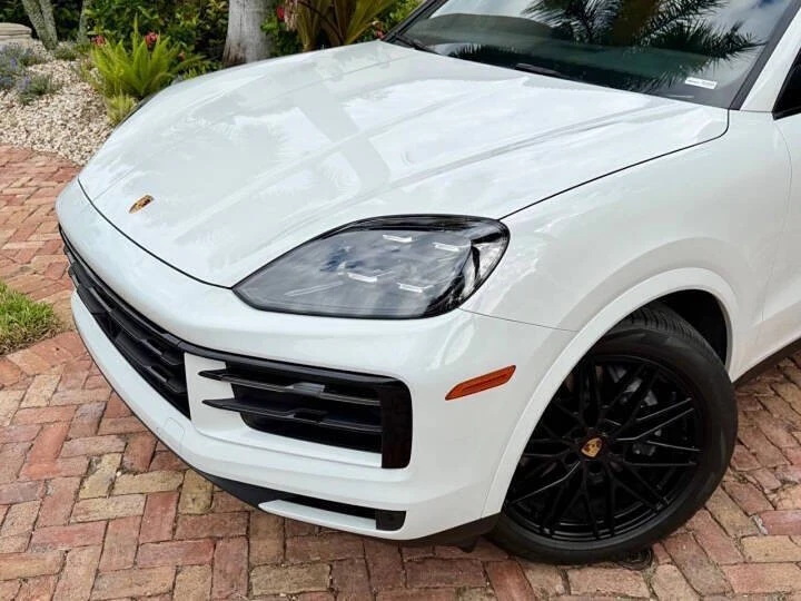 2024 Porsche 9Y0/9Y3 Cayenne - Image 13 of 31