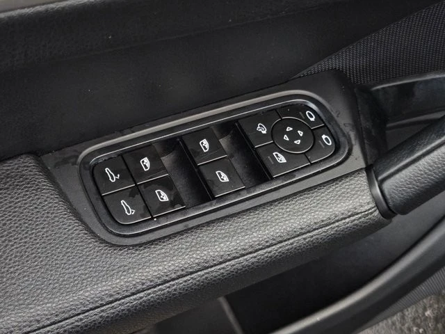 2024 Porsche 9Y0/9Y3 Cayenne - Image 10 of 30
