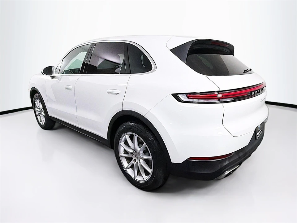 2024 Porsche 9Y0/9Y3 Cayenne - Image 6 of 12