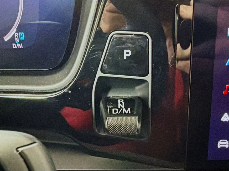 2024 Porsche 9Y0/9Y3 Cayenne - Image 21 of 21