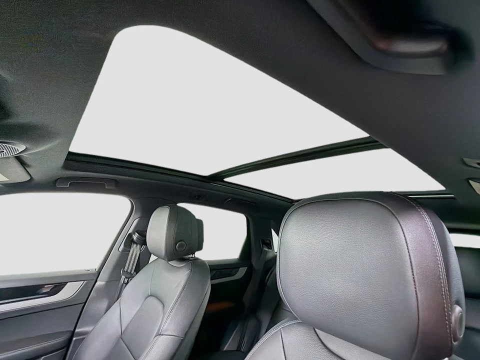 2024 Porsche 9Y0/9Y3 Cayenne - Image 16 of 21