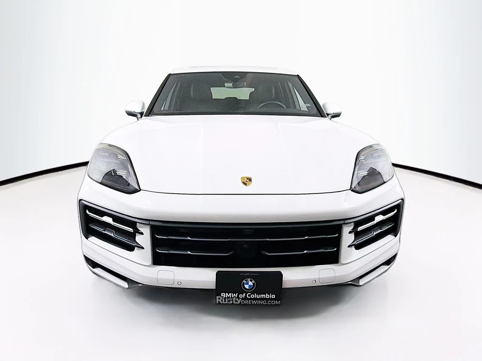 2024 Porsche 9Y0/9Y3 Cayenne - Image 2 of 21