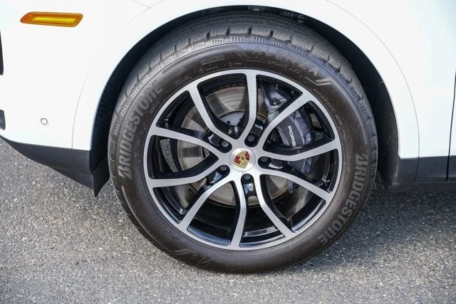 2024 Porsche 9Y0/9Y3 Cayenne - Image 9 of 31