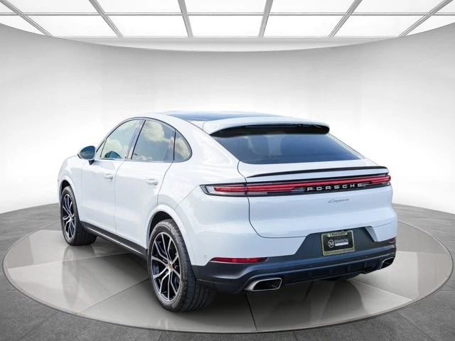 2024 Porsche 9Y0/9Y3 Cayenne - Image 2 of 31