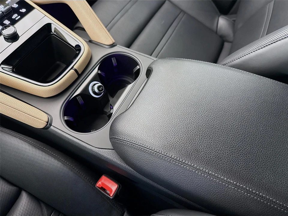 2024 Porsche 9Y0/9Y3 Cayenne Coupe - Image 8 of 31