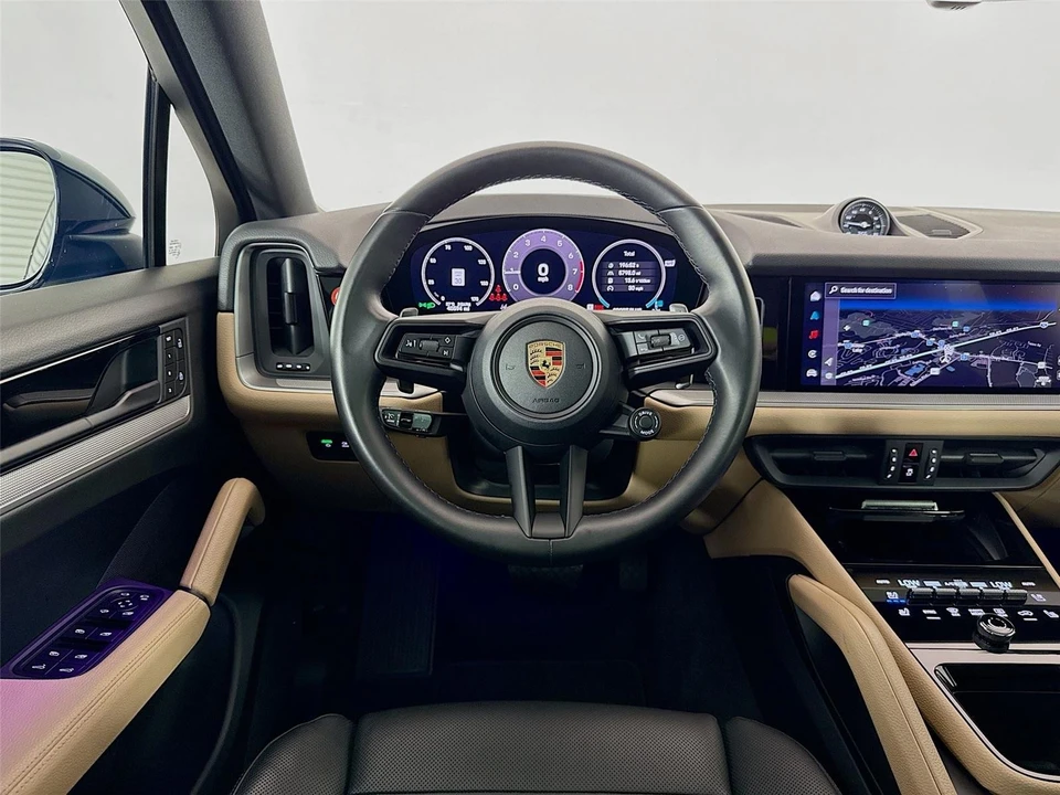 2024 Porsche 9Y0/9Y3 Cayenne Coupe - Image 3 of 31