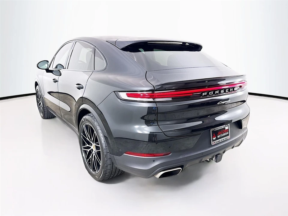 2024 Porsche 9Y0/9Y3 Cayenne Coupe - Image 31 of 31