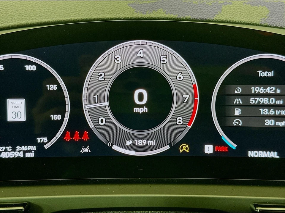 2024 Porsche 9Y0/9Y3 Cayenne Coupe - Image 4 of 31