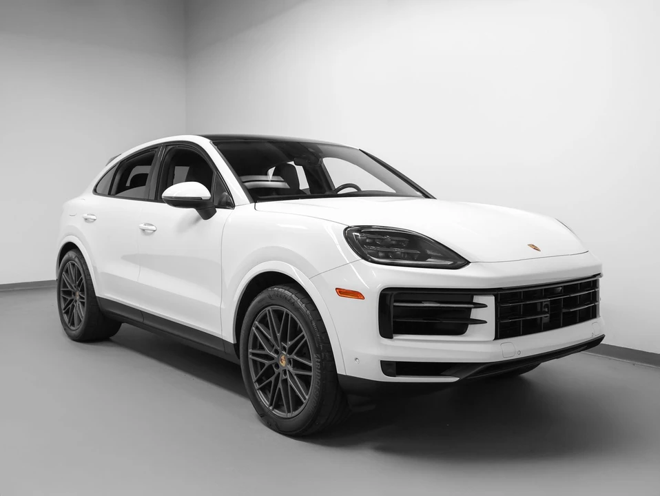 2024 Porsche 9Y0/9Y3 Cayenne Coupe - Image 10 of 31