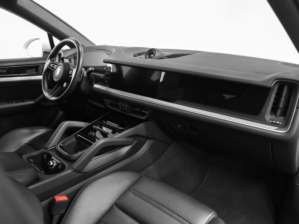 2024 Porsche 9Y0/9Y3 Cayenne Coupe - Image 22 of 31