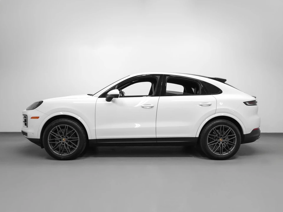 2024 Porsche 9Y0/9Y3 Cayenne Coupe - Image 2 of 31