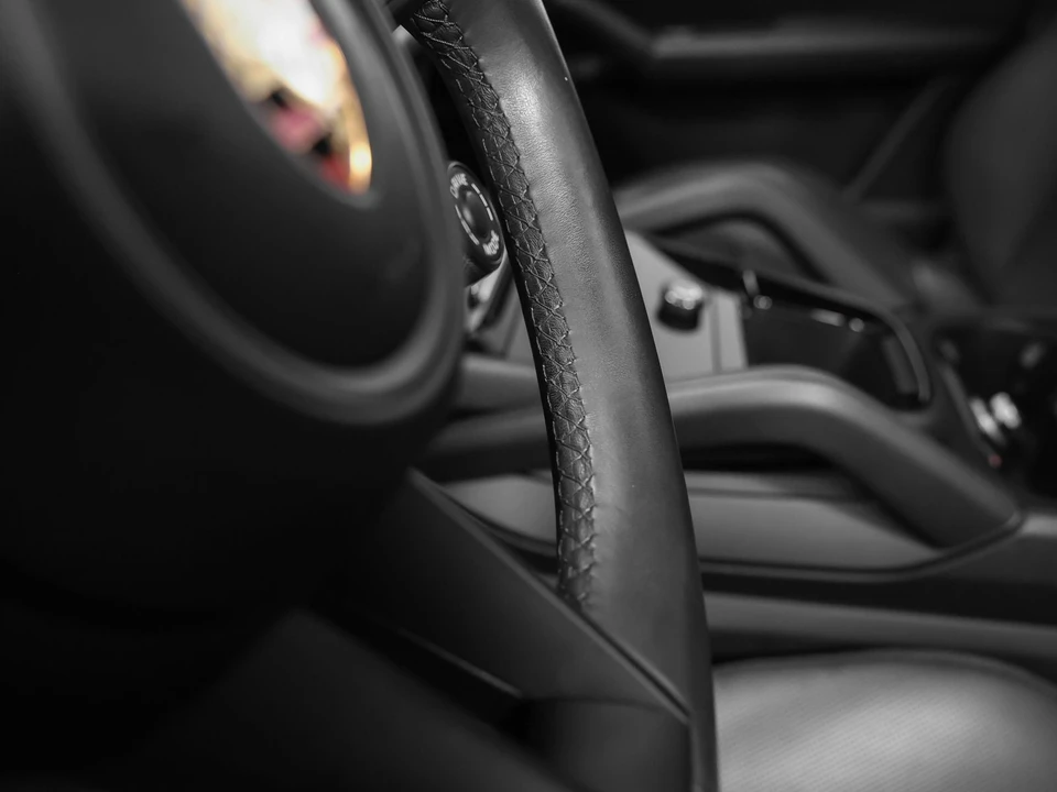 2024 Porsche 9Y0/9Y3 Cayenne Coupe - Image 31 of 31