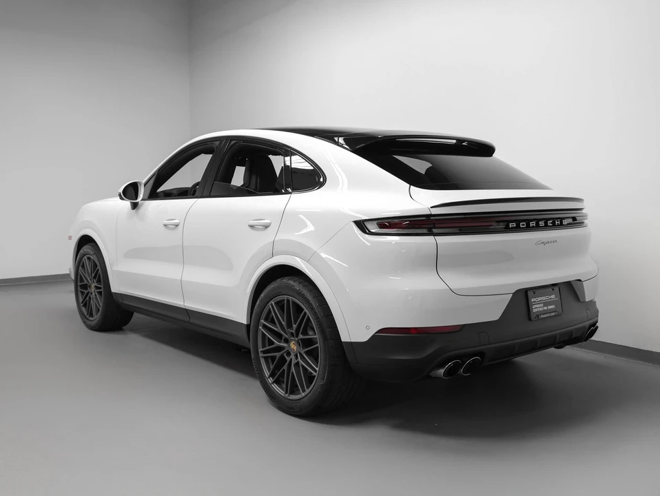 2024 Porsche 9Y0/9Y3 Cayenne Coupe - Image 3 of 31