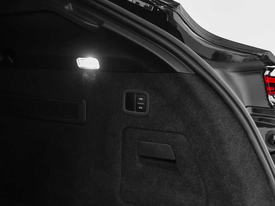 2024 Porsche 9Y0/9Y3 Cayenne Coupe - Image 18 of 31