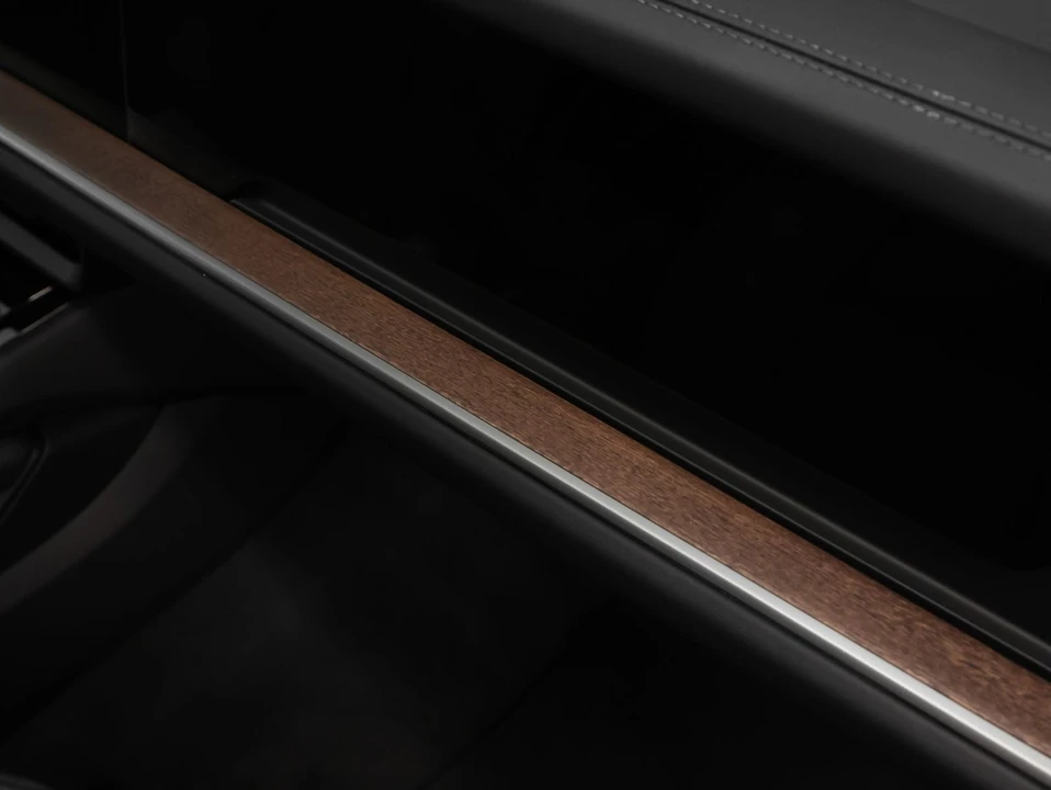 2024 Porsche 9Y0/9Y3 Cayenne Coupe - Image 25 of 31