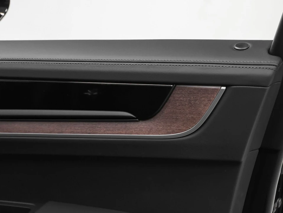 2024 Porsche 9Y0/9Y3 Cayenne Coupe - Image 26 of 31