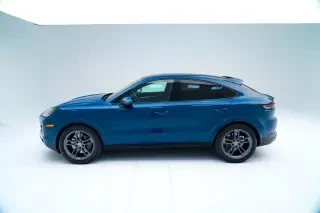 2024 Porsche 9Y0/9Y3 Cayenne - Image 2 of 4