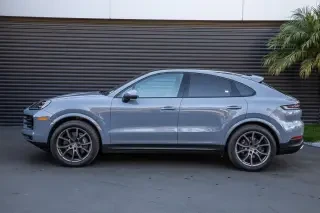 2024 Porsche 9Y0/9Y3 Cayenne - Image 2 of 4