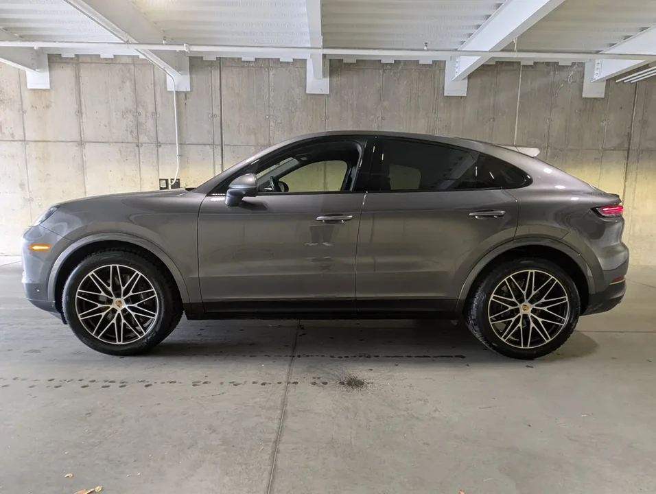 2024 Porsche 9Y0/9Y3 Cayenne - Image 2 of 8