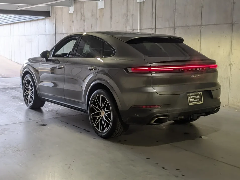 2024 Porsche 9Y0/9Y3 Cayenne - Image 3 of 8