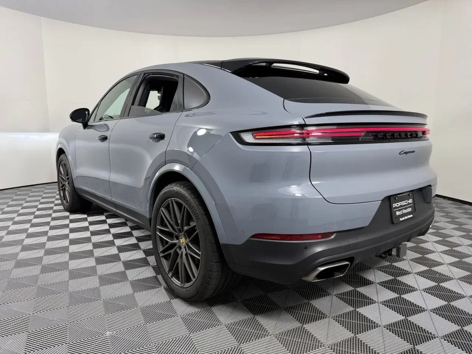 2024 Porsche 9Y0/9Y3 Cayenne - Image 3 of 6