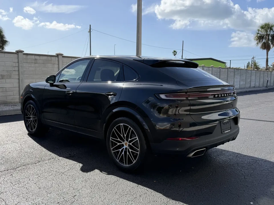 2024 Porsche 9Y0/9Y3 Cayenne - Image 3 of 11