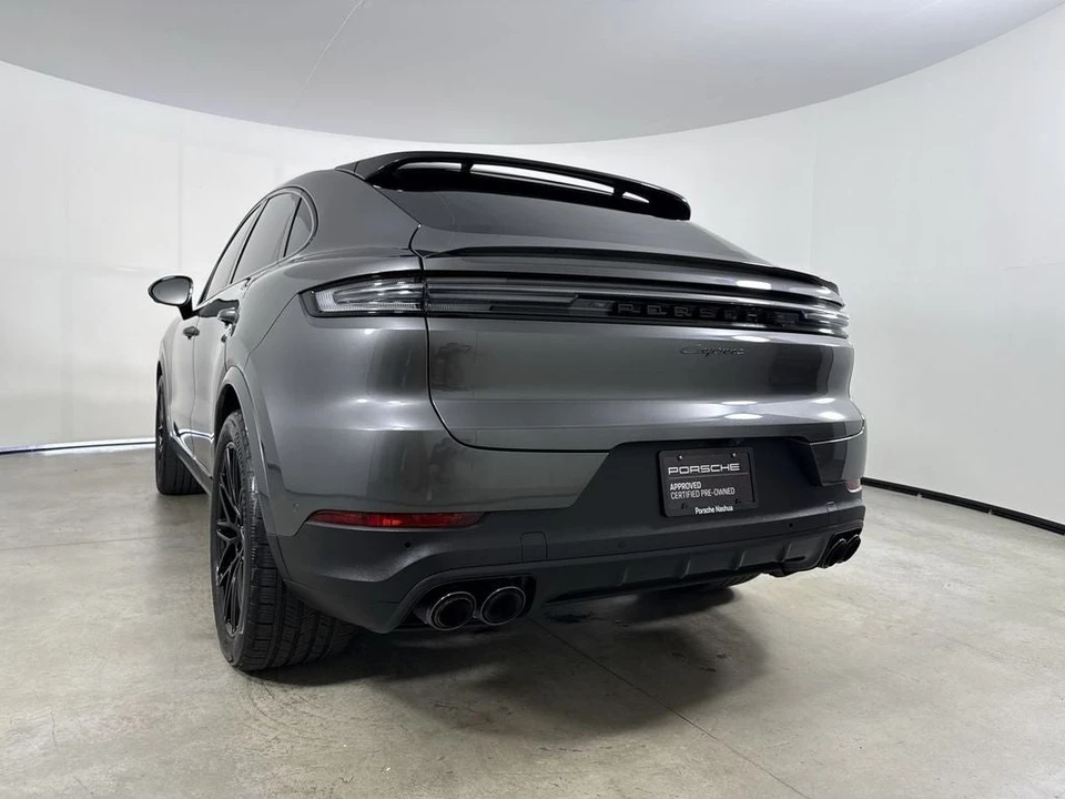 2024 Porsche 9Y0/9Y3 Cayenne Coupe - Image 19 of 31