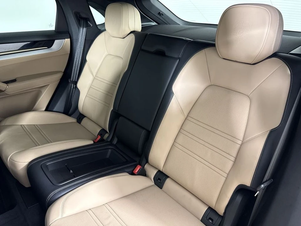2024 Porsche 9Y0/9Y3 Cayenne Coupe - Image 22 of 31