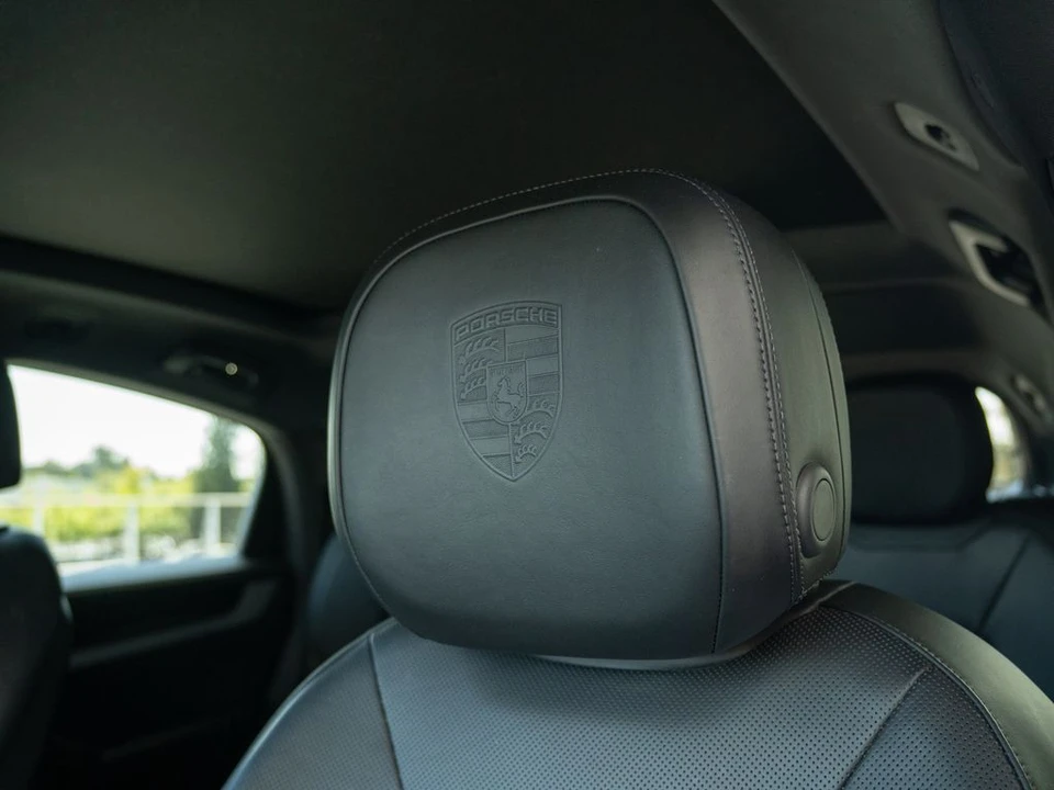 2024 Porsche 9Y0/9Y3 Cayenne Coupe - Image 20 of 28