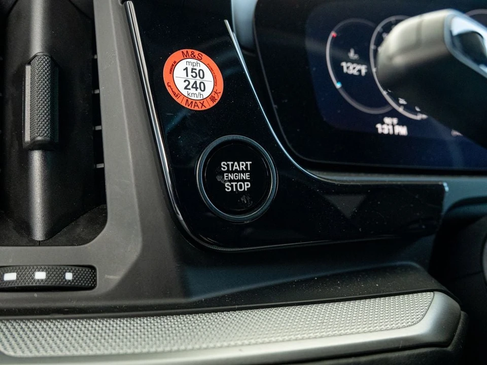 2024 Porsche 9Y0/9Y3 Cayenne Coupe - Image 11 of 28
