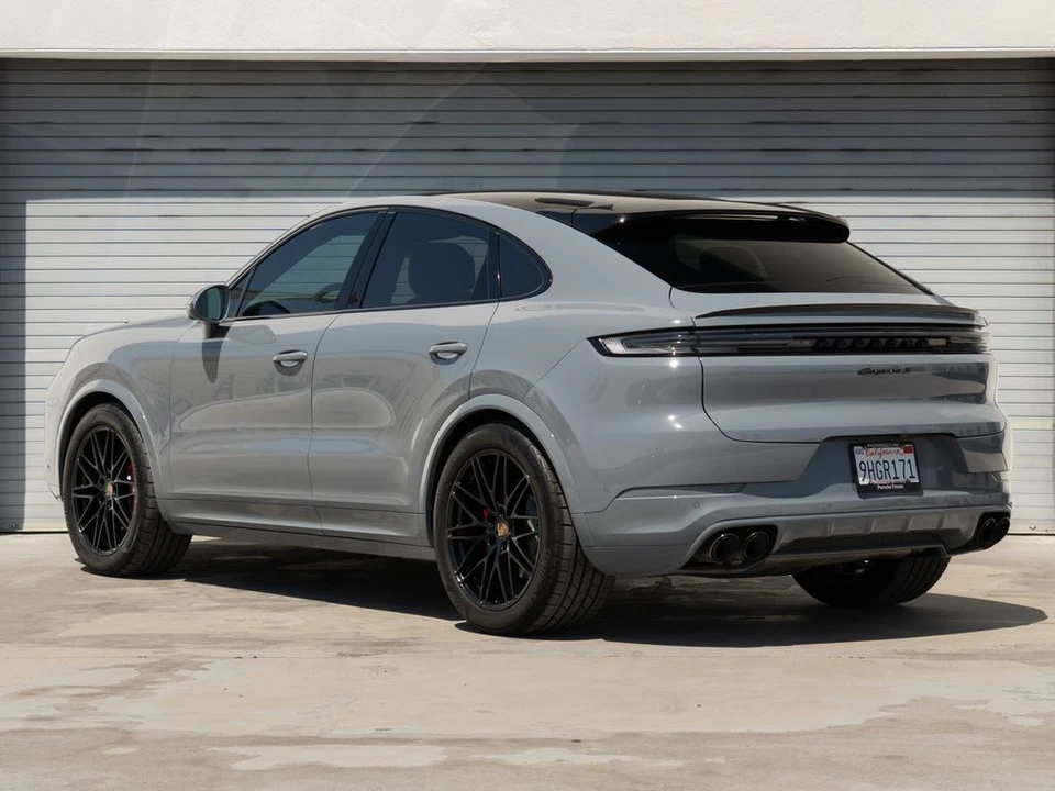 2024 Porsche 9Y0/9Y3 Cayenne Coupe - Image 3 of 28