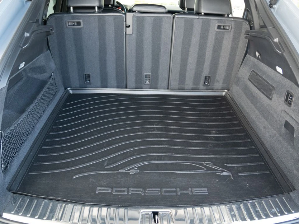 2024 Porsche 9Y0/9Y3 Cayenne Coupe - Image 15 of 28