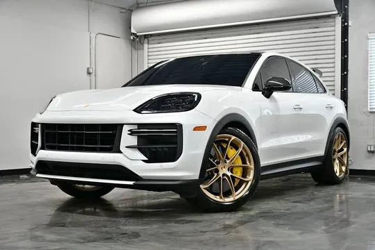 2024 Porsche Cayenne Coupe Turbo GT